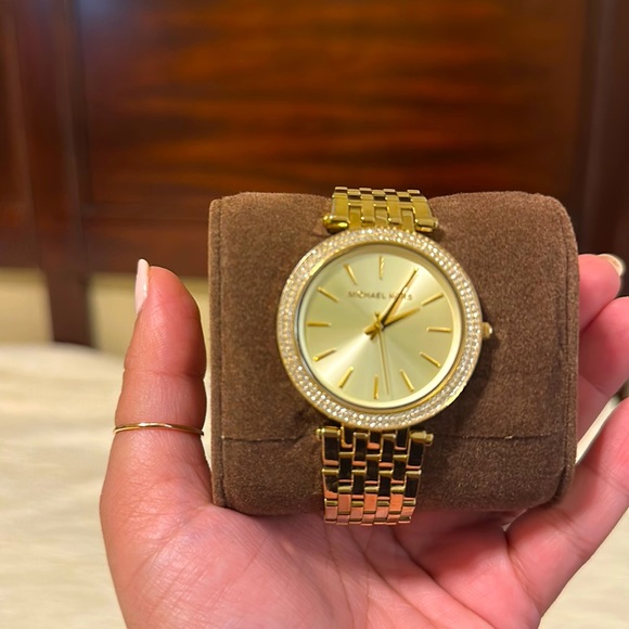Michael Kors Watch - Picture 1 of 4